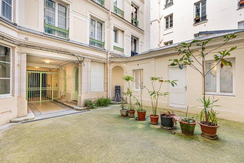 Lovely Home In The Heart Of Paris Exteriör bild