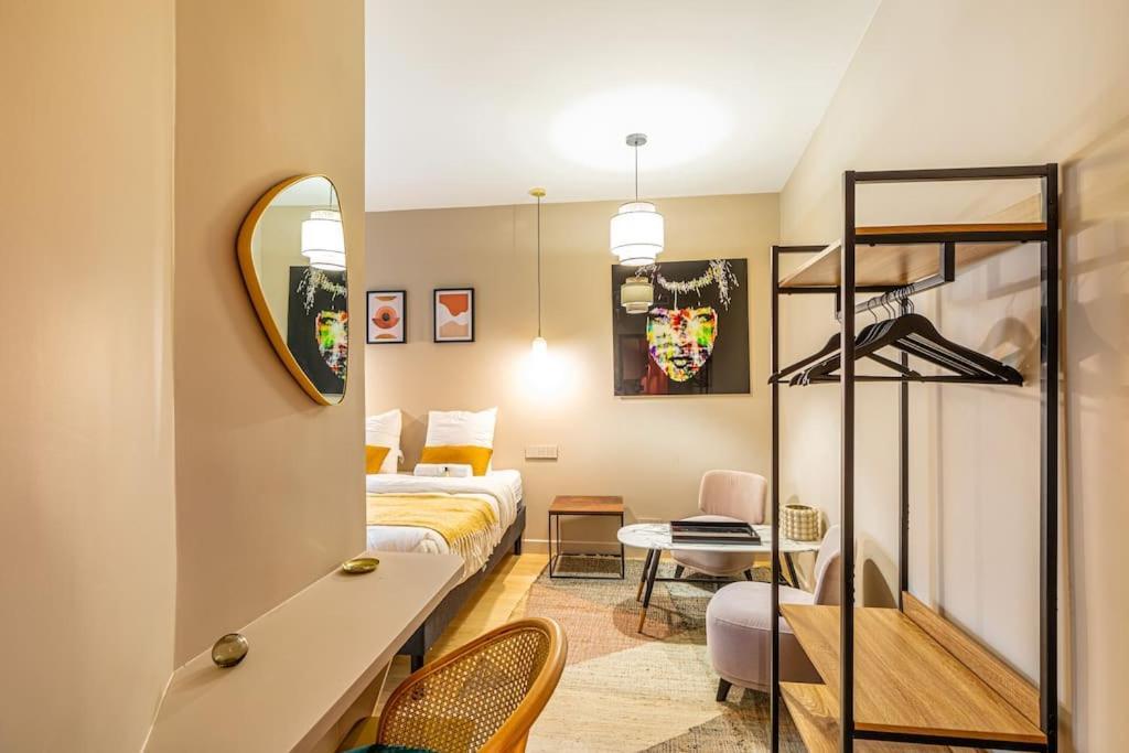 Lovely Home In The Heart Of Paris Exteriör bild